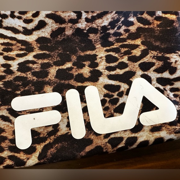 Fila Cheetah Print Crossbody Bag NWOT - Picture 5 of 9